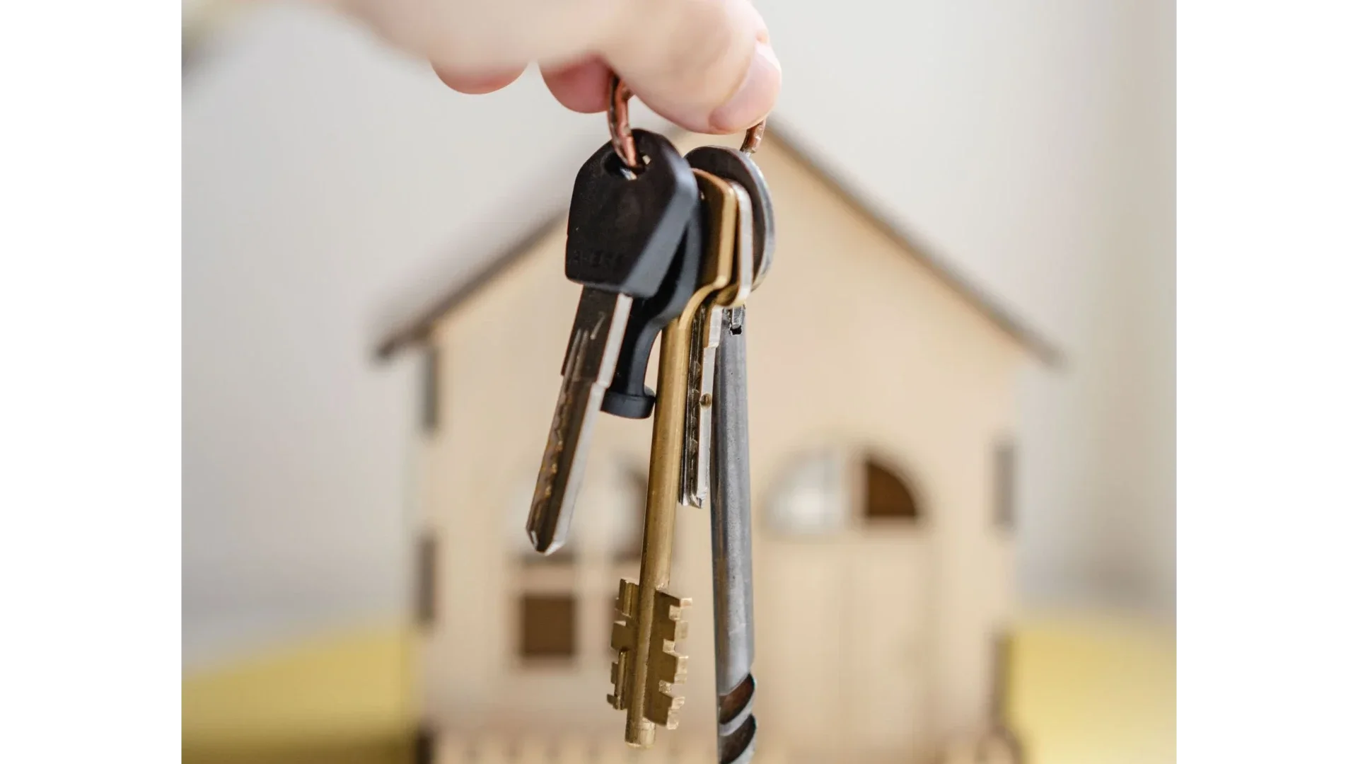 The First 30 Days on the Market: What Sellers Get Wrong