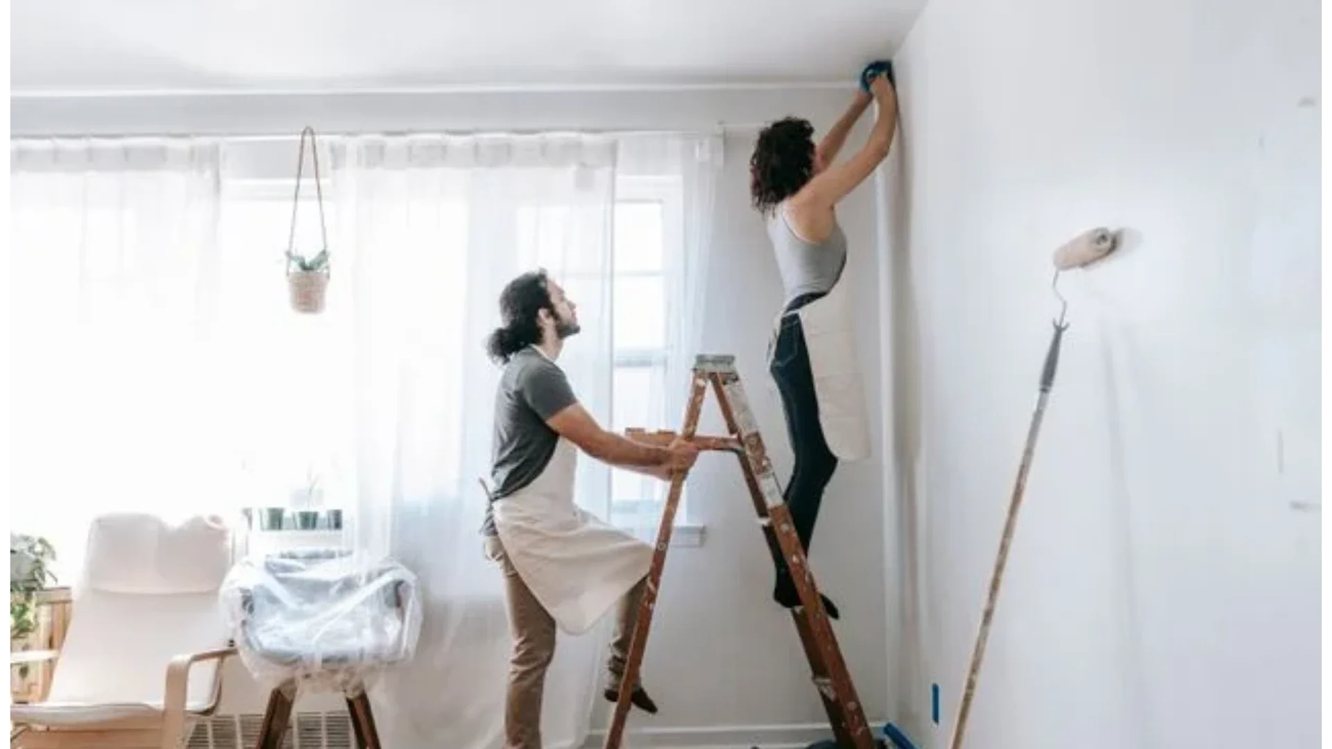 Thinking About Painting Your Home? The Paint Colors South Florida Homeowners Are Choosing Right Now
