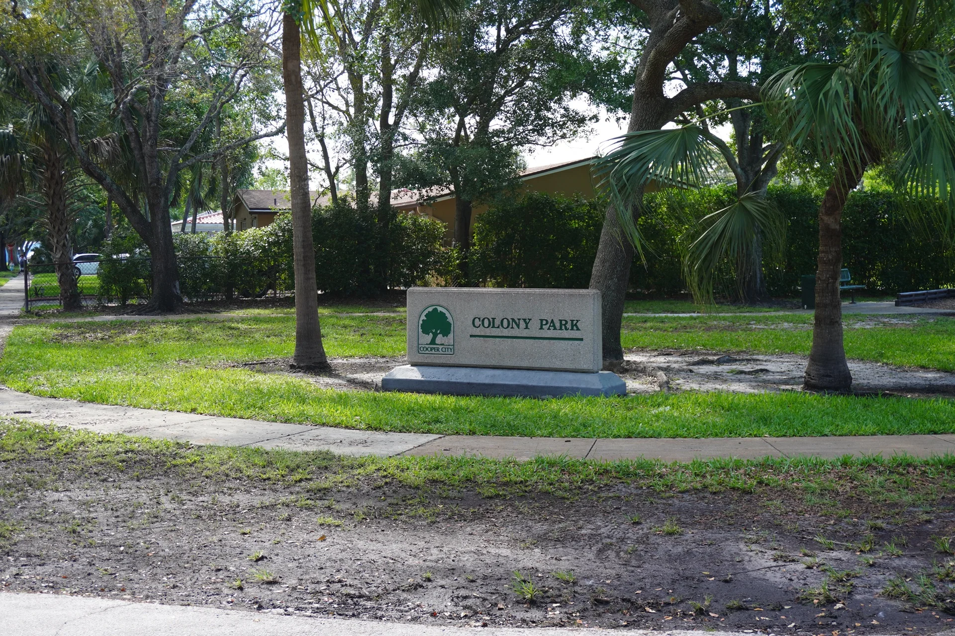 Colony-PArk-Cooper-Colony-Estates.JPG
