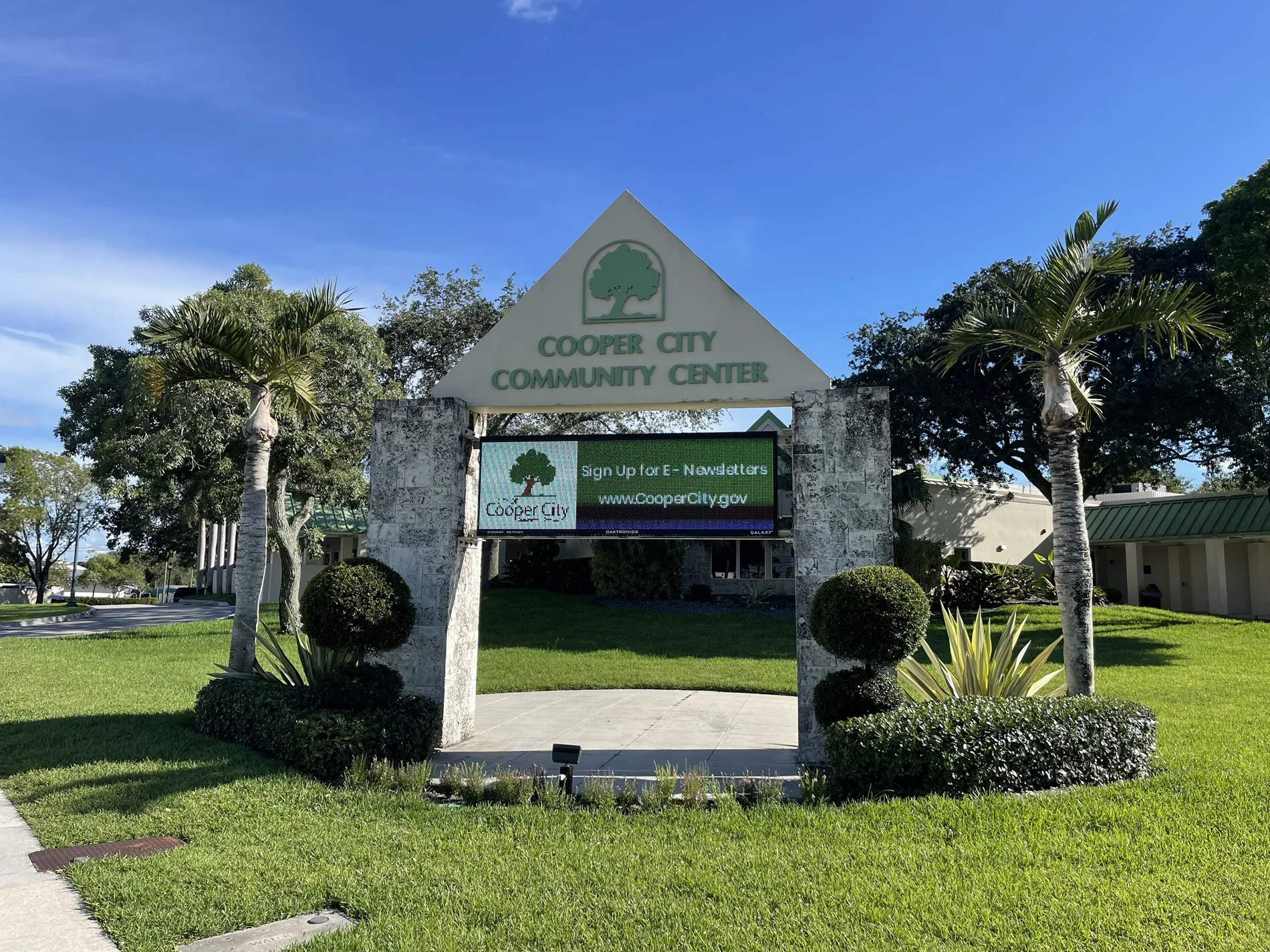 Cooper-City-Community-Center-Enterance.jpg
